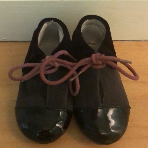 Adorable kids shoe - Picture 2 of 2